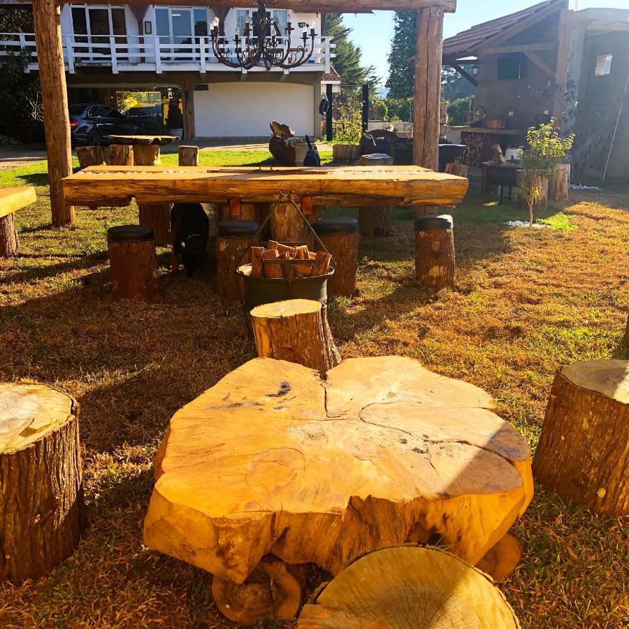 ホテル Campos House Campos do Jordão エクステリア 写真