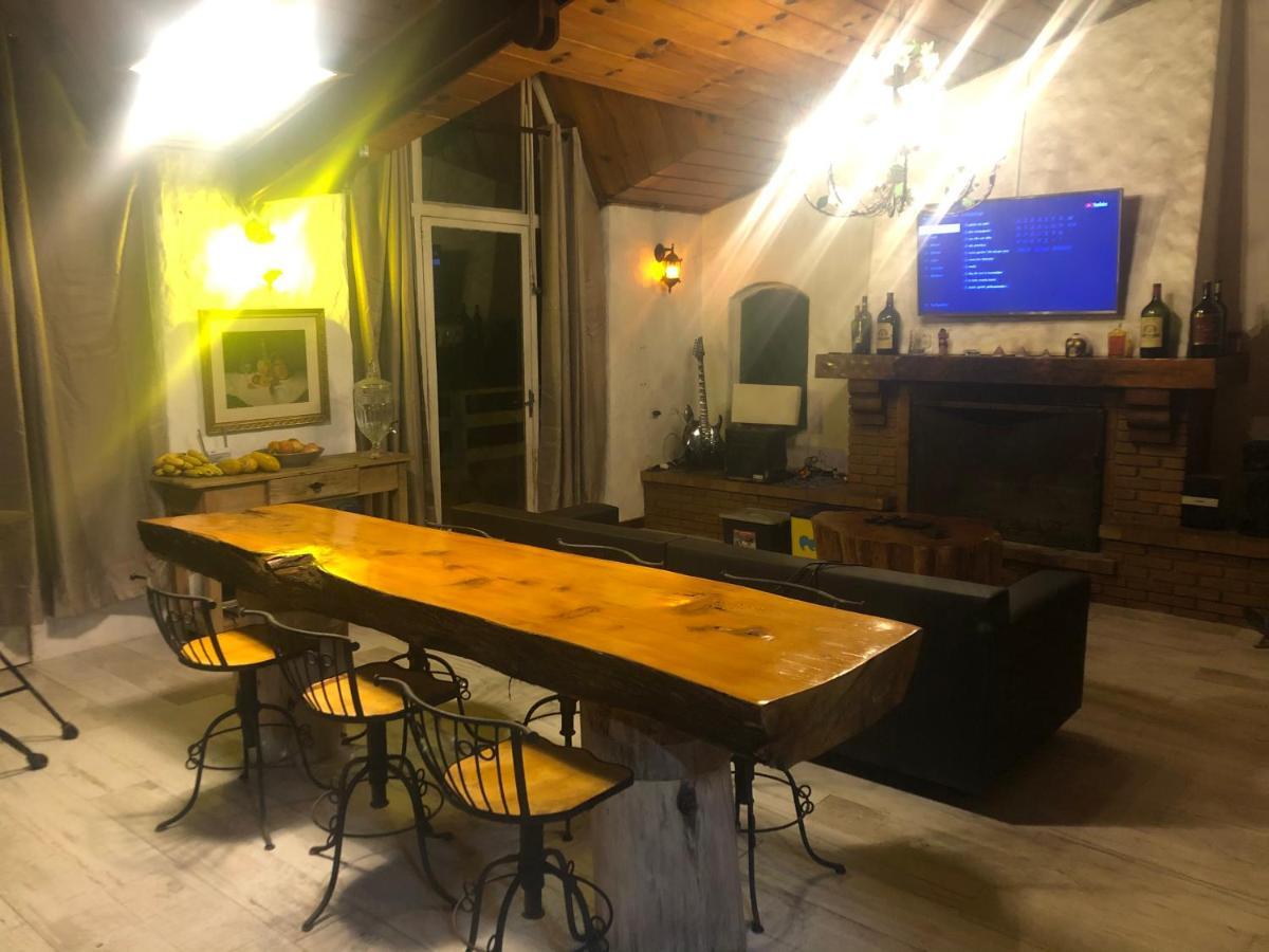 ホテル Campos House Campos do Jordão エクステリア 写真