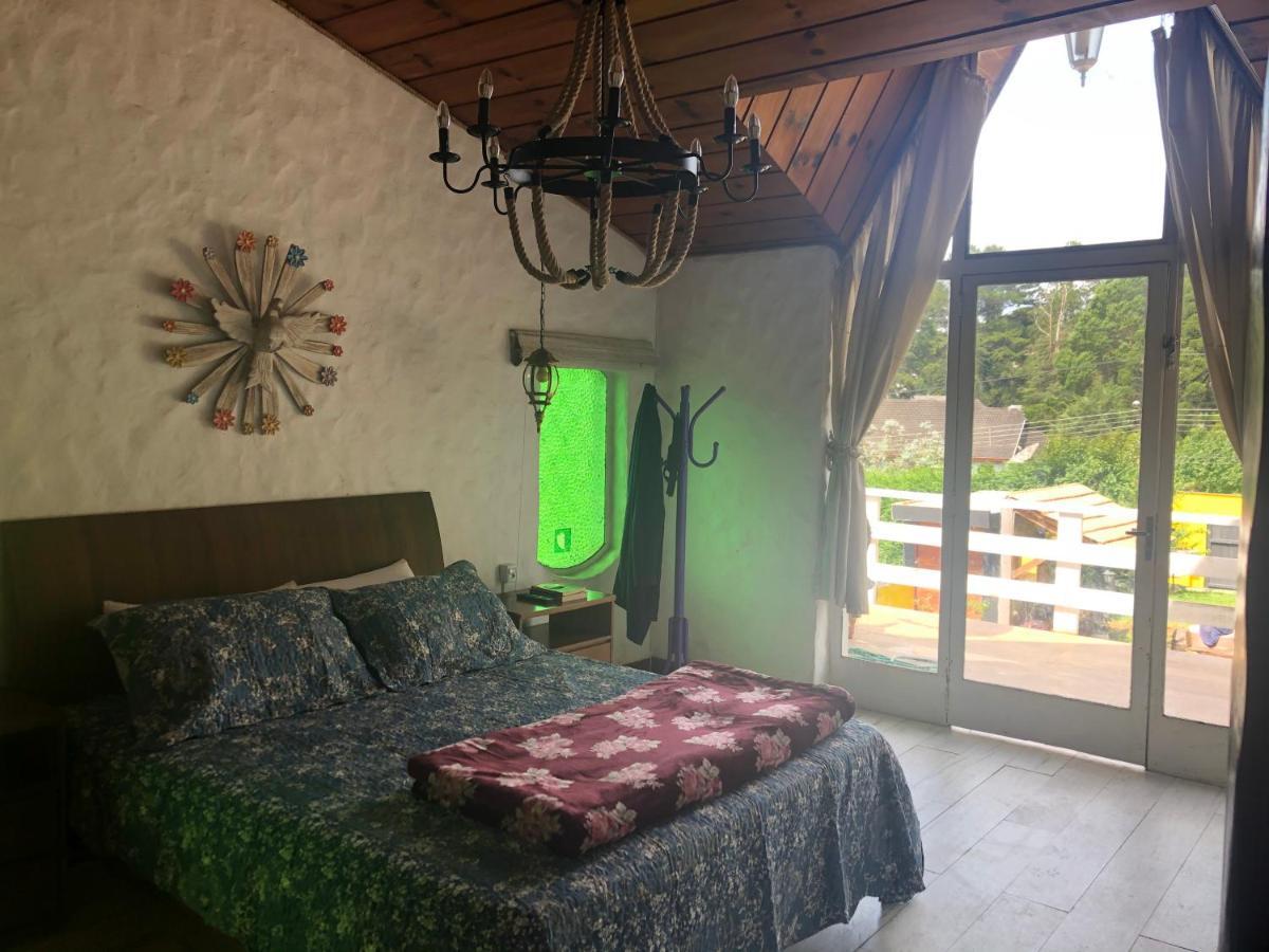 ホテル Campos House Campos do Jordão エクステリア 写真