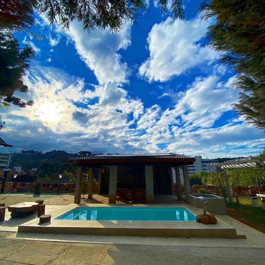 ホテル Campos House Campos do Jordão エクステリア 写真
